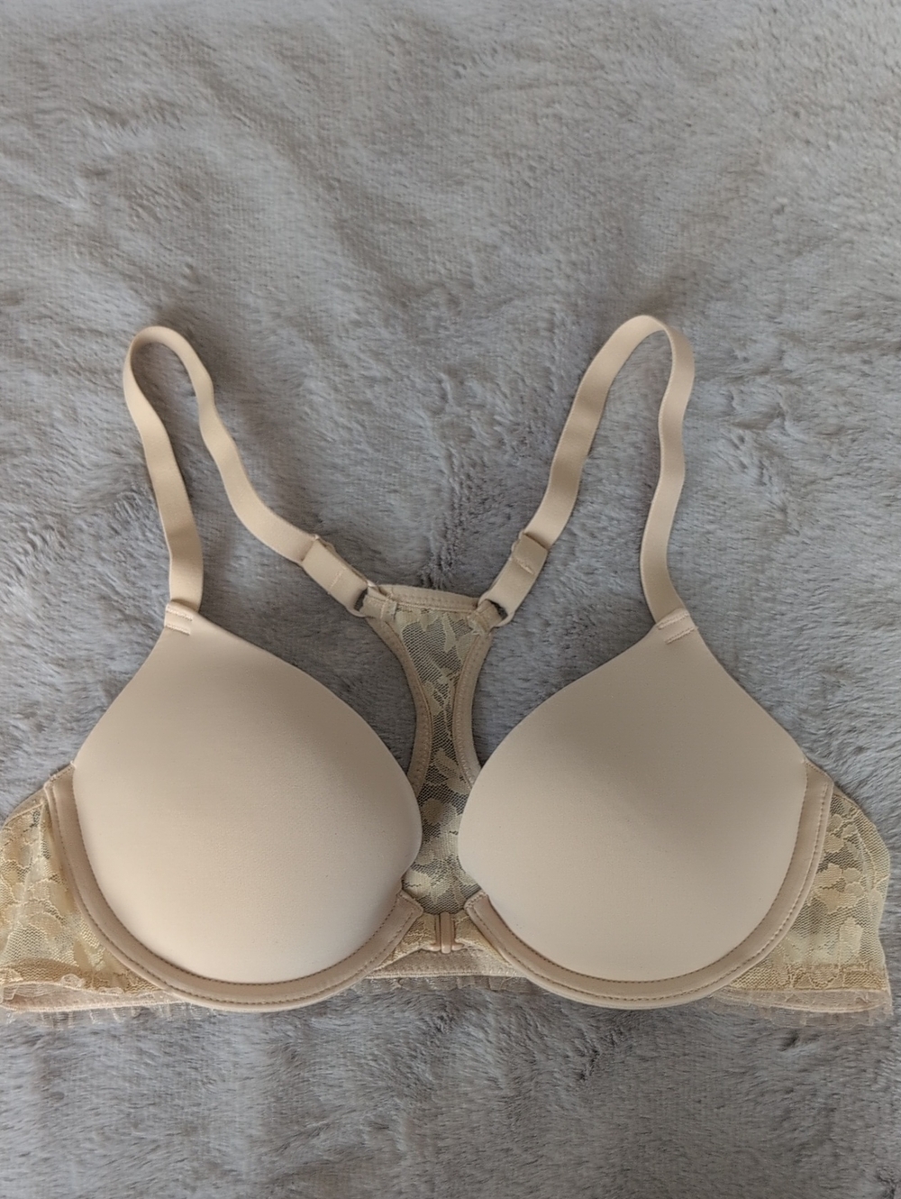 Smooth Lace-Back T-Shirt Bra in Nude, DKNY